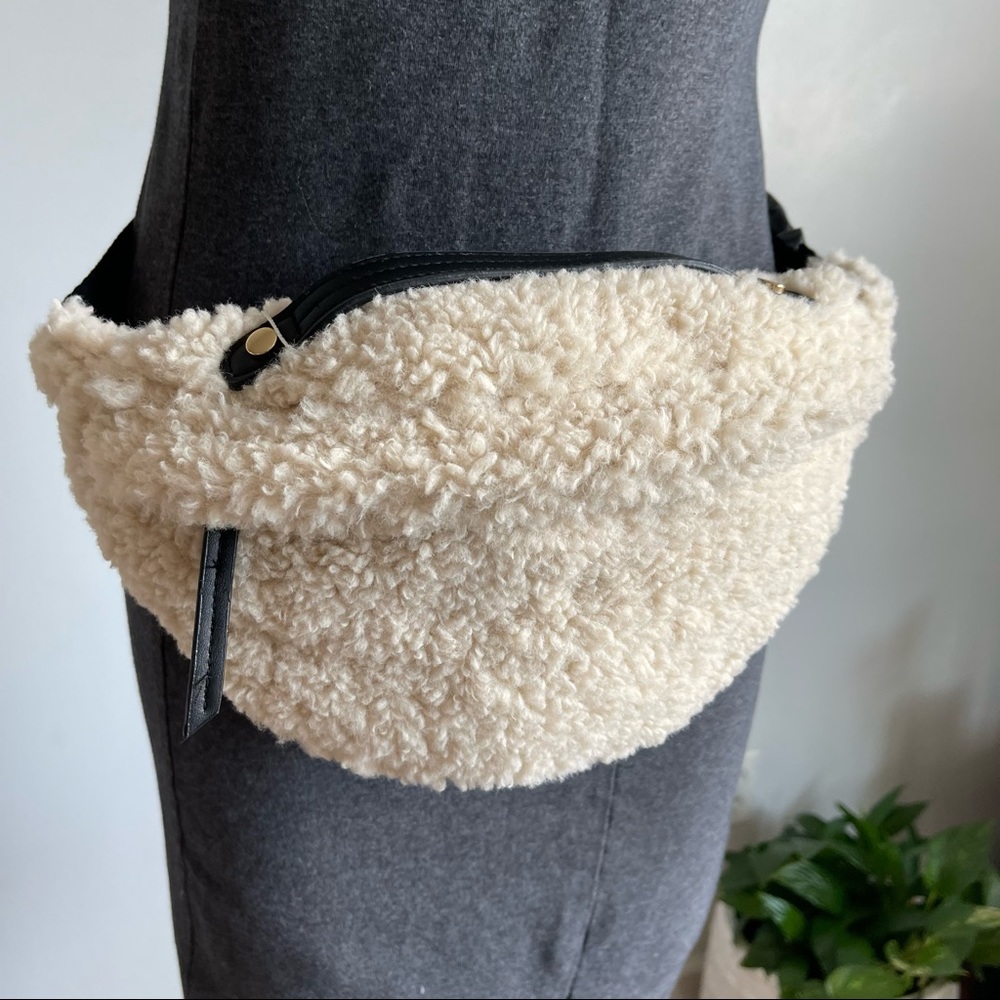 Primark Fleece Fanny Pack